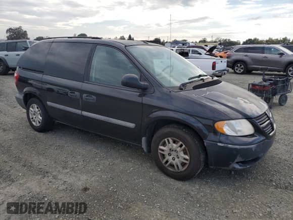 2007 Dodge Caravan SE with VIN 1D4GP25R67B204705, listed as a Copart auction lot 81151875 with 227,434 mi miles and Clean title. Bid and sale history available at DreamBid. Image 4.