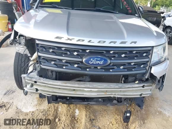 2018 Ford Explorer XLT with VIN 1FM5K7D88JGC63768, listed as a IAAI auction lot 43330014 with 97,045 mi miles and . Bid and sale history available at DreamBid. Image 6.