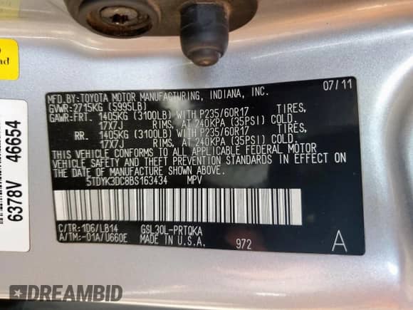 2011 Toyota Sienna XLE AAS with VIN 5TDYK3DC8BS163434, listed as a Copart auction lot 86107225 with 156,266 mi miles and Salvage title. Bid and sale history available at DreamBid. Image 13.