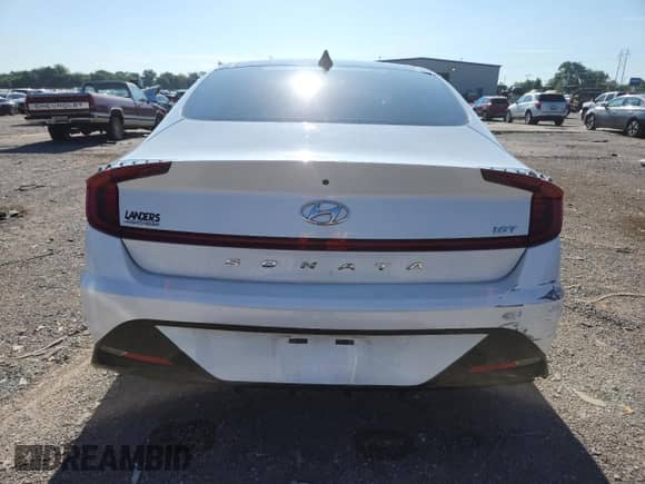 2021 Hyundai Sonata SEL Plus с VIN 5NPEJ4J23MH087332, выставлен на аукционе Copart как лот 64388295 с пробегом 36 927 миль миль и Списание • Salvage title. История ставок и продаж доступна на DreamBid. Изображение 6.