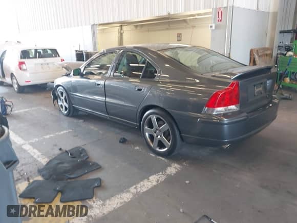 2008 Volvo S60 2.5T с VIN YV1RS592982670370, выставлен на аукционе IAAI как лот 42795634 с пробегом Не указан миль и . История ставок и продаж доступна на DreamBid. Изображение 3.