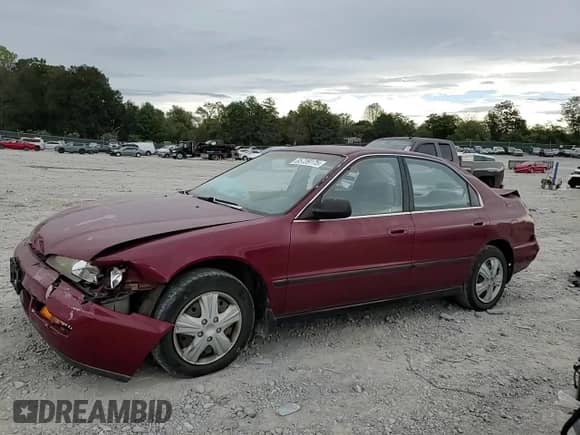 1996 Honda Accord LX with VIN 1HGCD5634TA178915, listed as a Copart auction lot 85739175 with 195,238 mi miles and Salvage title. Bid and sale history available at DreamBid. Image 13.