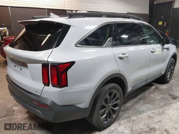 2023 Kia Sorento X-Line EX with VIN 5XYRHDLF4PG247484, listed as a IAAI auction lot 42482714 with 24,692 mi miles and . Bid and sale history available at DreamBid. Image 4.