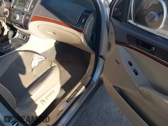 2012 Hyundai Veracruz GLS с VIN KM8NU4CC9CU181941, выставлен на аукционе IAAI как лот 43417881 с пробегом 186 230 миль миль и . История ставок и продаж доступна на DreamBid. Изображение 5.