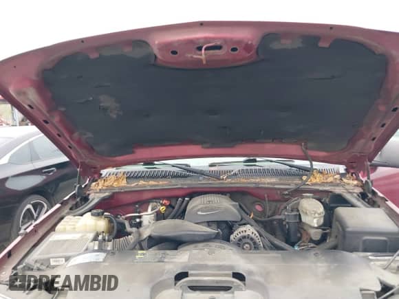 2004 Chevrolet Silverado 1500 with VIN 2GCEC19V141401407, listed as a IAAI auction lot 41890769 with 288,995 mi miles and . Bid and sale history available at DreamBid. Image 10.