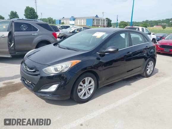 2015 Hyundai Elantra with VIN KMHD35LH4FU237305, listed as a IAAI auction lot 42562537 with 150,687 mi miles and . Bid and sale history available at DreamBid. Image 2.