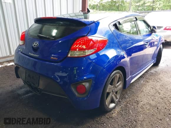 2013 Hyundai Veloster Turbo с VIN KMHTC6AE2DU106462, выставлен на аукционе IAAI как лот 42388157 с пробегом 211 795 миль миль и . История ставок и продаж доступна на DreamBid. Изображение 4.