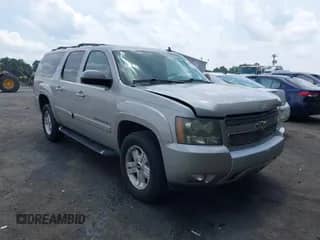 2009 Chevrolet Suburban 2LT с VIN 1GNFK26349R156267, выставлен на аукционе IAAI как лот 42486917 с пробегом 269 891 миль миль и . История ставок и продаж доступна на DreamBid. Изображение 1.