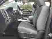 2018 Ram 1500 Big Horn z VIN 1C6RR7LT1JS344848, wystawiony jako Copart lot #69552545 z przebiegiem 115 058 mil mil oraz Szkoda całkowita • Salvage title. Historia ofert i sprzedaży dostępna na DreamBid. Obrazek 7.