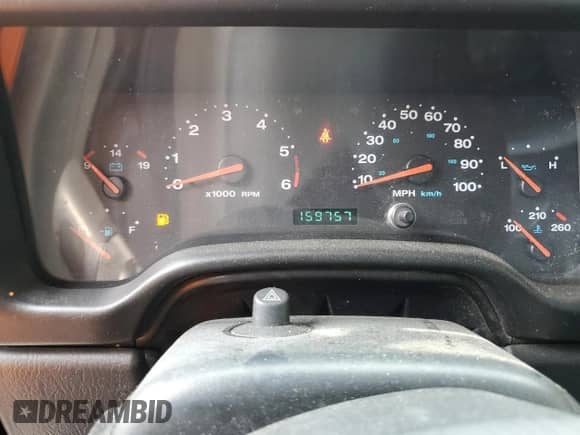 2004 Jeep Wrangler SE z VIN 1J4FA29164P793438, wystawiony jako Copart lot #71223435 z przebiegiem 159 757 mil mil oraz Szkoda całkowita • Salvage title. Historia ofert i sprzedaży dostępna na DreamBid. Obrazek 9.