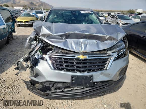 2024 Chevrolet Equinox LS z VIN 3GNAXSEG3RL148300, wystawiony jako Copart lot #71368155 z przebiegiem 27 356 mil mil oraz Szkoda całkowita • Salvage title. Historia ofert i sprzedaży dostępna na DreamBid. Obrazek 5.