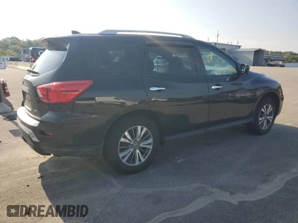 2020 Nissan Pathfinder S z VIN 5N1DR2AM2LC648121, wystawiony jako Copart lot #68428725 z przebiegiem 108 258 mil mil oraz Szkoda całkowita • Salvage title. Historia ofert i sprzedaży dostępna na DreamBid. Obrazek 3.