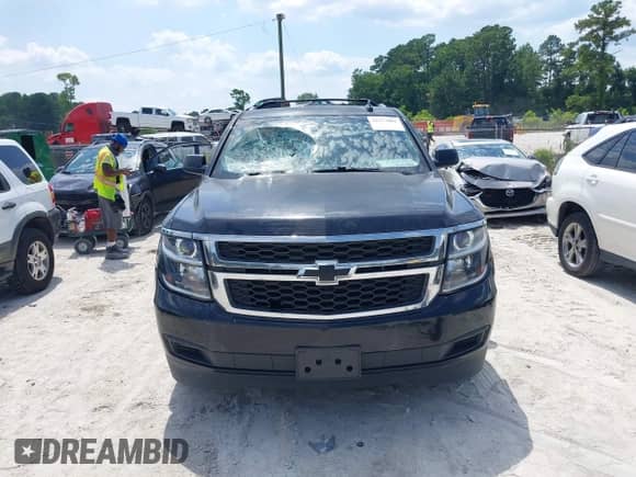 2017 Chevrolet Tahoe LT с VIN 1GNSKBKC5HR284861, выставлен на аукционе IAAI как лот 42577082 с пробегом 151 502 миль миль и . История ставок и продаж доступна на DreamBid. Изображение 12.