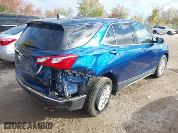 2019 Chevrolet Equinox LT with VIN 2GNAXKEV0K6239226, listed as a IAAI auction lot 43469471 with 32,747 mi miles and . Bid and sale history available at DreamBid. Image 4.