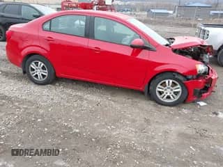 2012 Chevrolet Sonic LS с VIN 1G1JB5SH8C4153925, выставлен на аукционе IAAI как лот 41536342 с пробегом 138 942 миль миль и . История ставок и продаж доступна на DreamBid. Изображение 1.