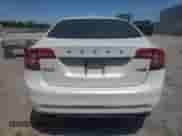 2018 Volvo S60 Inscription Platinum с VIN LYV402TMXJB160791, выставлен на аукционе Copart как лот 53376215 с пробегом 41 214 миль миль и Списание • Salvage title. История ставок и продаж доступна на DreamBid. Изображение 6.