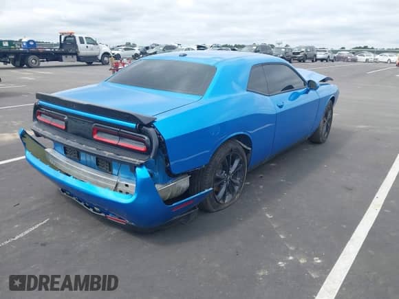 2023 Dodge Challenger SXT с VIN 2C3CDZGG1PH663063, выставлен на аукционе IAAI как лот 43019581 с пробегом 13 746 миль миль и . История ставок и продаж доступна на DreamBid. Изображение 4.