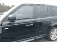 2010 Land Rover Range Rover Sport HSE Lux z VIN SALSK2D40AA256770, wystawiony jako IAAI lot #38414296 z przebiegiem 127 000 mil mil oraz . Historia ofert i sprzedaży dostępna na DreamBid. Obrazek 15.