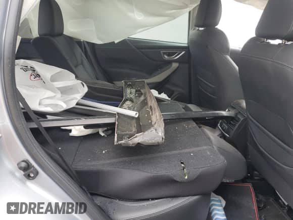 2024 Subaru Forester Limited z VIN JF2SKALC9RH420662, wystawiony jako Copart lot #69491445 z przebiegiem 7 533 mil mil oraz Szkoda całkowita • Salvage title. Historia ofert i sprzedaży dostępna na DreamBid. Obrazek 11.