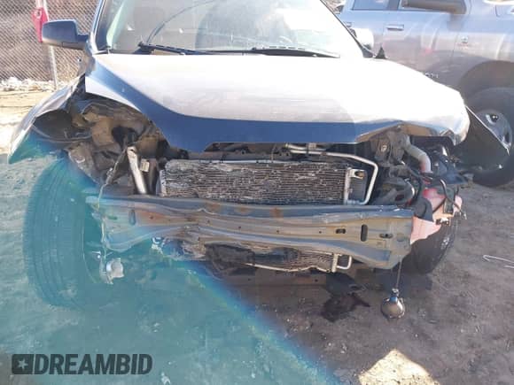 2013 Chevrolet Equinox LT with VIN 2GNFLNE32D6186002, listed as a IAAI auction lot 41440837 with 162,275 mi miles and . Bid and sale history available at DreamBid. Image 6.