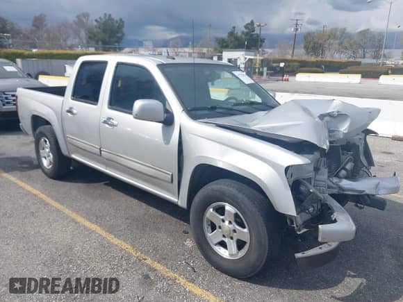 2010 Chevrolet Colorado 1LT z VIN 1GCDSCDE5A8148912, wystawiony jako IAAI lot #41752099 z przebiegiem Nie podano mil oraz . Historia ofert i sprzedaży dostępna na DreamBid. Obrazek 1.