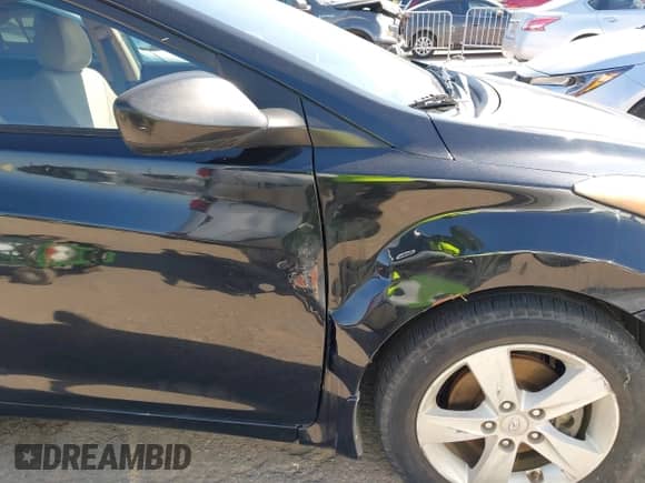 2013 Hyundai Elantra GLS with VIN 5NPDH4AEXDH152663, listed as a IAAI auction lot 43435790 with 122,625 mi miles and . Bid and sale history available at DreamBid. Image 6.