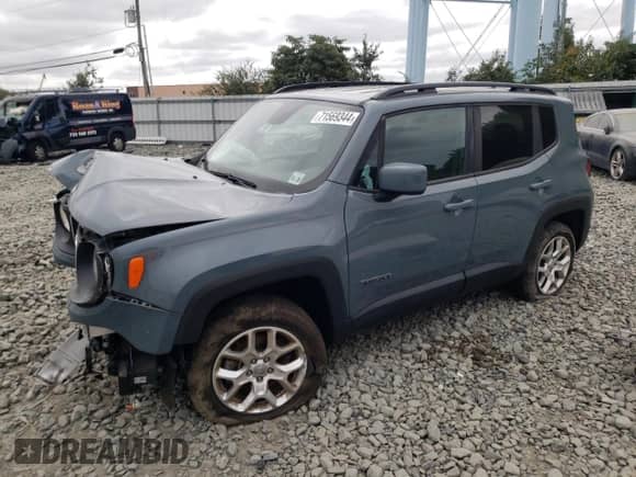 2018 Jeep Renegade Latitude с VIN ZACCJBBB8JPJ23963, выставлен на аукционе Copart как лот 71569344 с пробегом 24 329 миль миль и Списание • Salvage title. История ставок и продаж доступна на DreamBid. Изображение 1.