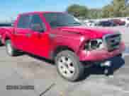 2005 Ford F-150 XLT z VIN 1FTPW12535KC35855, wystawiony jako IAAI lot #43432637 z przebiegiem 218 430 mil mil oraz . Historia ofert i sprzedaży dostępna na DreamBid. Obrazek 1.