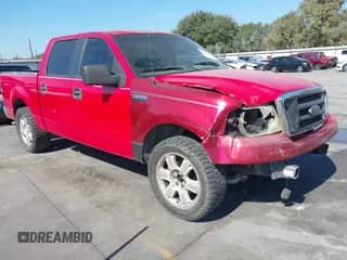 2005 Ford F-150 XLT z VIN 1FTPW12535KC35855, wystawiony jako IAAI lot #43432637 z przebiegiem 218 430 mil mil oraz . Historia ofert i sprzedaży dostępna na DreamBid. Obrazek 1.