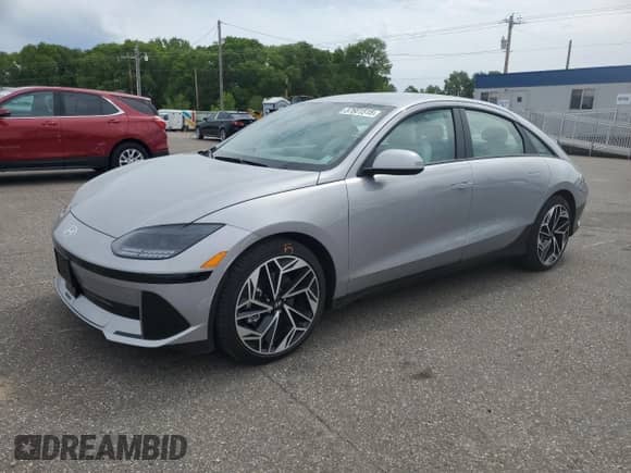 2024 Hyundai Ioniq 6 SEL с VIN KMHM34AC9RA060550, выставлен на аукционе Copart как лот 57601515 с пробегом 11 687 миль миль и Списание • Salvage title. История ставок и продаж доступна на DreamBid. Изображение 1.