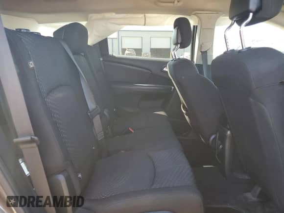 2019 Dodge Journey SE z VIN 3C4PDCBB6KT848277, wystawiony jako Copart lot #80192875 z przebiegiem 81 833 mil mil oraz Szkoda całkowita • Salvage title. Historia ofert i sprzedaży dostępna na DreamBid. Obrazek 11.