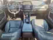 2016 Honda Accord EX-L z VIN 1HGCT2B84GA000379, wystawiony jako Copart lot #82158815 z przebiegiem 171 717 mil mil oraz Czysty tytuł • Clean title. Historia ofert i sprzedaży dostępna na DreamBid. Obrazek 8.