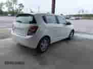 2012 Chevrolet Sonic LT с VIN 1G1JC6SH7C4143583, выставлен на аукционе IAAI как лот 43404204 с пробегом Не указан миль и . История ставок и продаж доступна на DreamBid. Изображение 4.