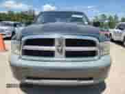 2010 Dodge 1500 ST z VIN 1D7RB1GK5AS141284, wystawiony jako Copart lot #53103935 z przebiegiem 244 913 mil mil oraz Czysty tytuł • Clean title. Historia ofert i sprzedaży dostępna na DreamBid. Obrazek 5.