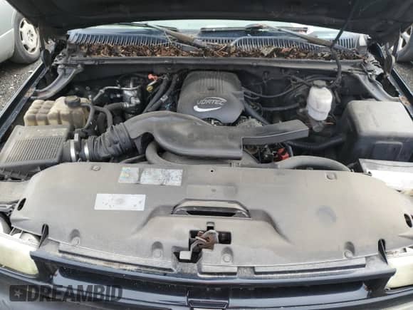 2002 Chevrolet Suburban Z71 z VIN 3GNFK16Z62G272218, wystawiony jako Copart lot #64373275 z przebiegiem 369 241 mil mil oraz Szkoda całkowita • Salvage title. Historia ofert i sprzedaży dostępna na DreamBid. Obrazek 12.