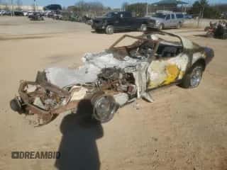 1977 Chevrolet Corvette с VIN 1Z37L7S402607, выставлен на аукционе Copart как лот 41851275 с пробегом Не указан миль и Чистый • Clean title. История ставок и продаж доступна на DreamBid. Изображение 1.