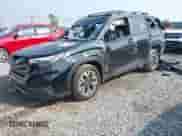 2025 Subaru Forester Premium z VIN JF2SLDDC5SH487391, wystawiony jako IAAI lot #43154703 z przebiegiem 3 099 mil mil oraz . Historia ofert i sprzedaży dostępna na DreamBid. Obrazek 23.