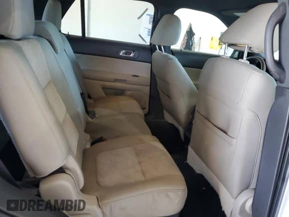 2011 Ford Explorer with VIN 1FMHK8B86BGA69764, listed as a Copart auction lot 84755825 with 195,702 mi miles and Salvage title. Bid and sale history available at DreamBid. Image 11.