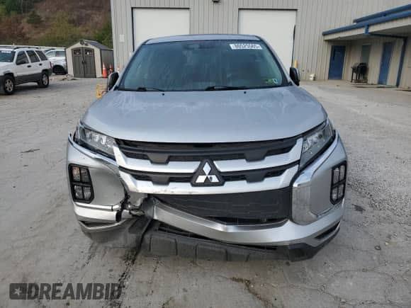 2021 Mitsubishi Outlander ES z VIN JA4ARUAU8MU035462, wystawiony jako Copart lot #80525565 z przebiegiem 90 392 mil mil oraz Szkoda całkowita • Salvage title. Historia ofert i sprzedaży dostępna na DreamBid. Obrazek 5.