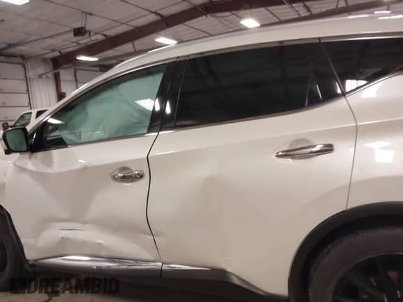 2021 Nissan Murano Platinum z VIN 5N1AZ2DSXMC138808, wystawiony jako IAAI lot #41441950 z przebiegiem 87 976 mil mil oraz . Historia ofert i sprzedaży dostępna na DreamBid. Obrazek 15.