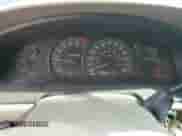2006 Toyota Tundra Limited z VIN 5TBDT481X6S507340, wystawiony jako Copart lot #70313025 z przebiegiem 197 977 mil mil oraz Szkoda całkowita • Salvage title. Historia ofert i sprzedaży dostępna na DreamBid. Obrazek 9.