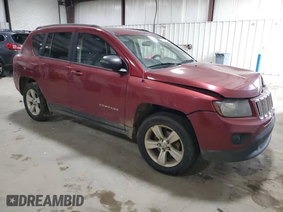 2014 Jeep Compass Sport с VIN 1C4NJDBB0ED784379, выставлен на аукционе Copart как лот 86301525 с пробегом 126 860 миль миль и Списание • Salvage title. История ставок и продаж доступна на DreamBid. Изображение 4.