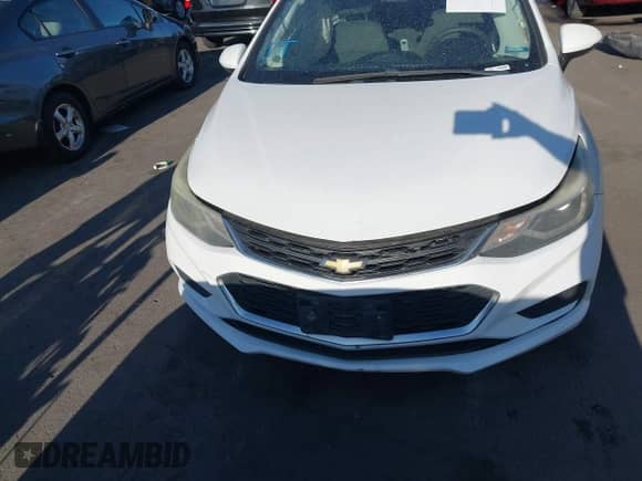 2016 Chevrolet Cruze LT with VIN 1G1BE5SM0G7299037, listed as a IAAI auction lot 43240282 with 220,279 mi miles and . Bid and sale history available at DreamBid. Image 12.