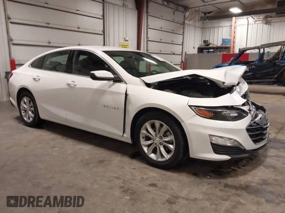 2019 Chevrolet Malibu LT with VIN 1G1ZD5ST4KF125849, listed as a IAAI auction lot 43298133 with 157,151 mi miles and . Bid and sale history available at DreamBid. Image 1.