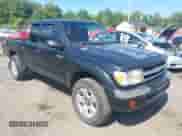 2000 Toyota Tacoma with VIN 4TAWM72N7YZ683933, listed as a IAAI auction lot 43154039 with 234,697 mi miles and . Bid and sale history available at DreamBid. Image 1.