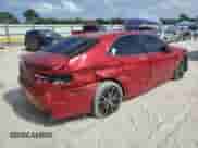 2023 Toyota Camry SE z VIN 4T1G11AK7PU120197, wystawiony jako Copart lot #69823055 z przebiegiem 55 573 mil mil oraz Szkoda całkowita • Salvage title. Historia ofert i sprzedaży dostępna na DreamBid. Obrazek 3.