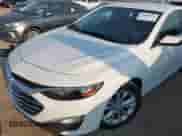 2025 Chevrolet Malibu LT с VIN 1G1ZD5ST2SF129527, выставлен на аукционе IAAI как лот 43260523 с пробегом 22 225 миль миль и . История ставок и продаж доступна на DreamBid. Изображение 6.