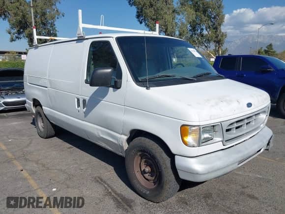 1998 Ford Econoline Cargo с VIN 1FTRE1465WHC17700, выставлен на аукционе IAAI как лот 43138976 с пробегом 214 121 миль миль и . История ставок и продаж доступна на DreamBid. Изображение 1.
