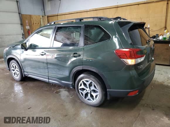 2024 Subaru Forester Premium z VIN JF2SKADC7RH425986, wystawiony jako Copart lot #80379135 z przebiegiem Nie podano mil oraz Szkoda całkowita • Salvage title. Historia ofert i sprzedaży dostępna na DreamBid. Obrazek 2.