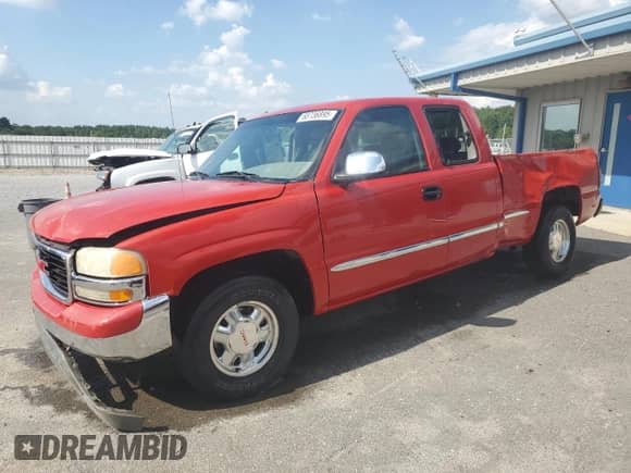 2000 GMC Sierra 1500 SLE with VIN 1GTEC19V2YZ311891, listed as a Copart auction lot 68736895 with 181,455 mi miles and Salvage title. Bid and sale history available at DreamBid. Image 1.